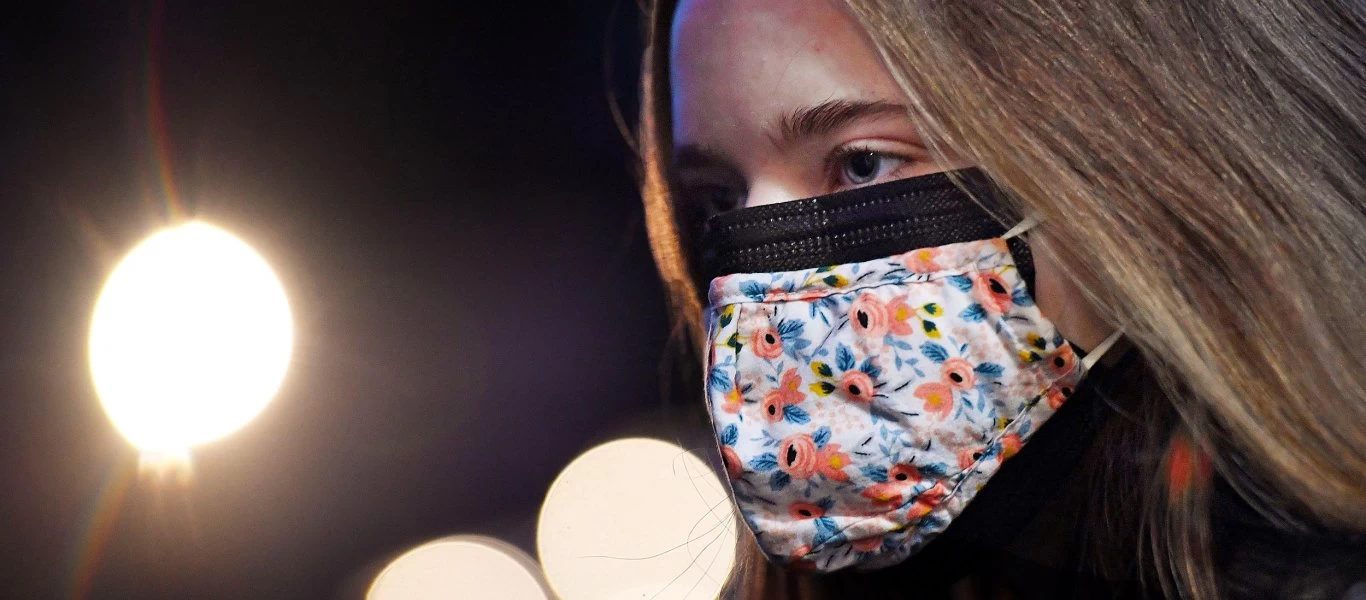 Αποκάλυψη: Καμία σύσταση από το ECDC για χρήση διπλής μάσκας! - Τι πραγματικά αναφέρουν οι οργανισμοί